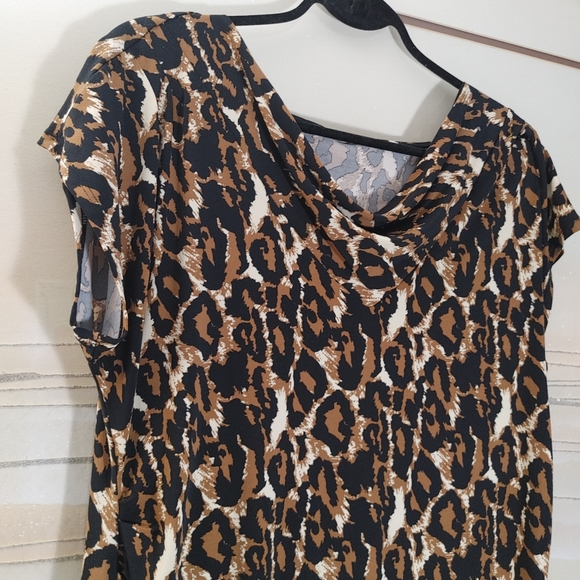 Bundle of 2 House Dresses Size M - Picture 5 of 14